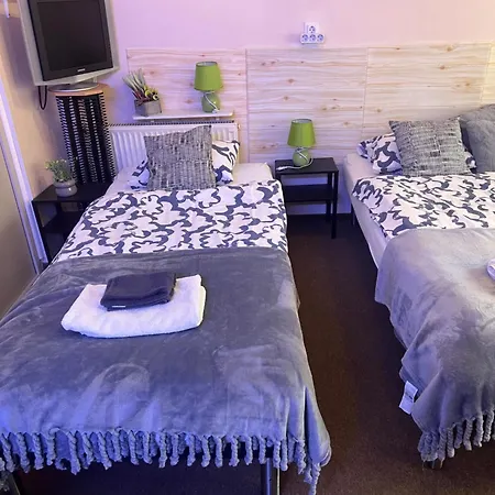 شقة Budapest Airport