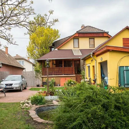 Budapest Airport شقة فيتْشيش